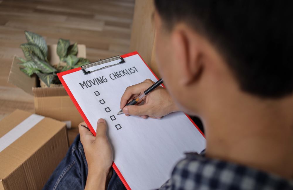 moving checklist